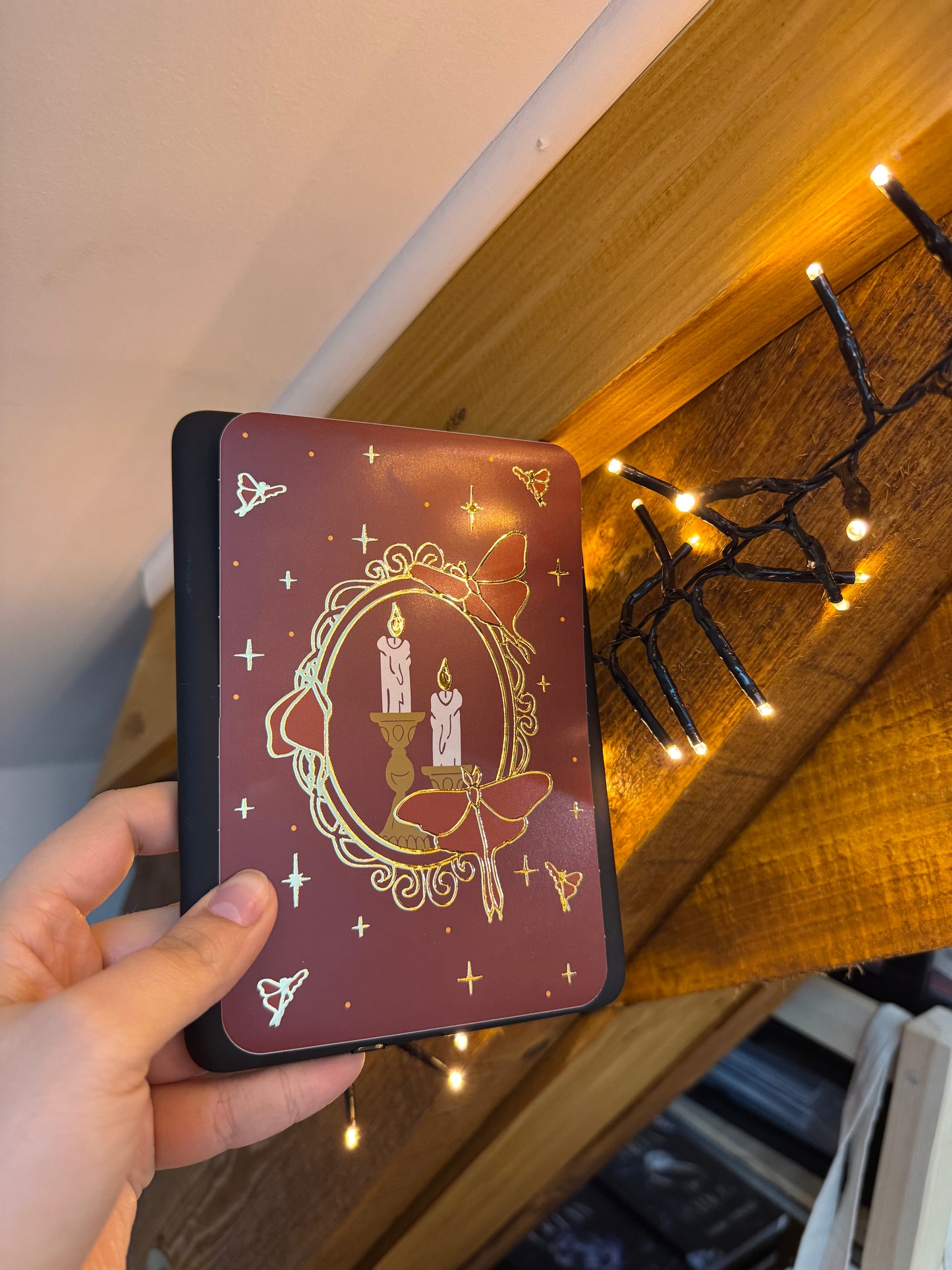 Insert - The Midnight Reads