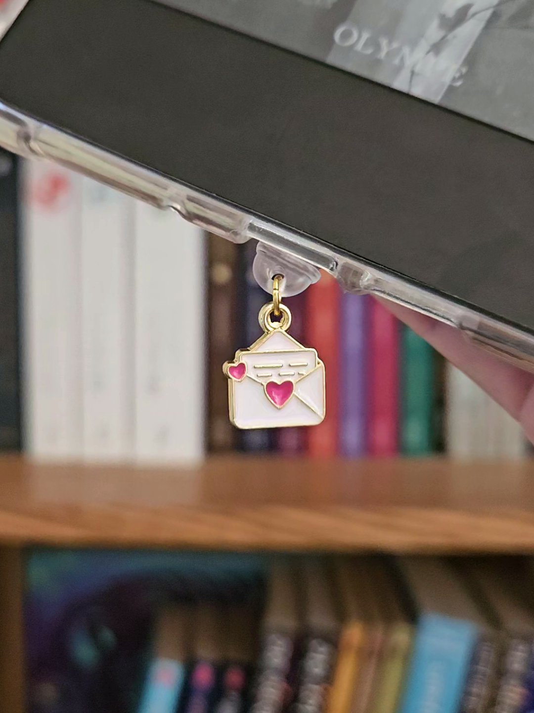 Charm - Enveloppe blanche coeurs