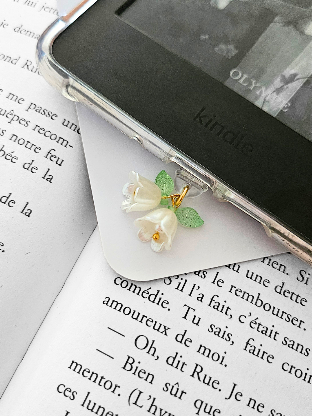 Charm - Fleurs blanches