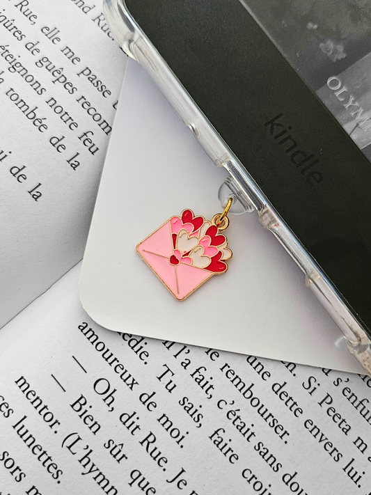Charm - Enveloppe rose coeurs
