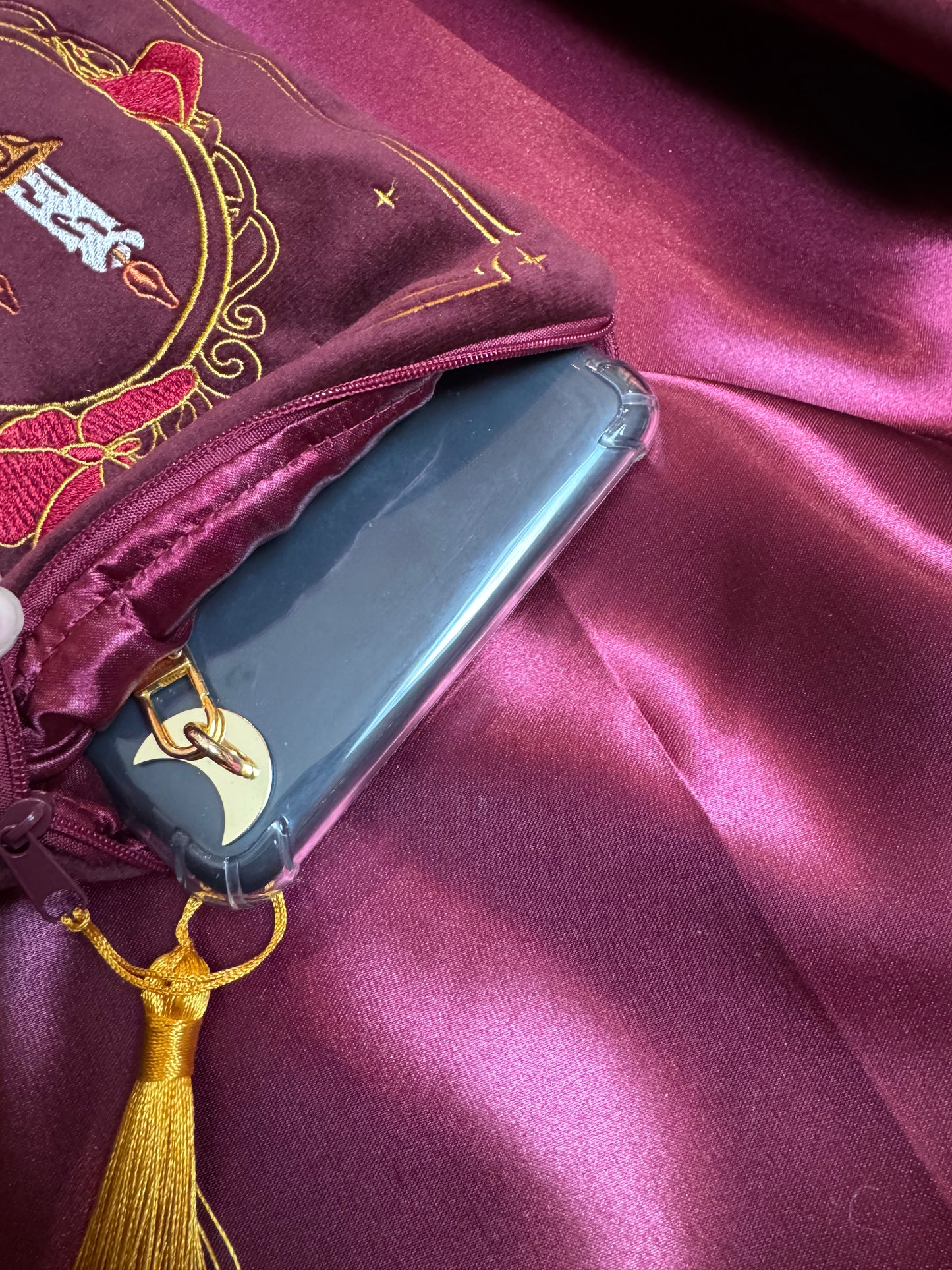 The Midnight Reads- Pochette Liseuse / Poche