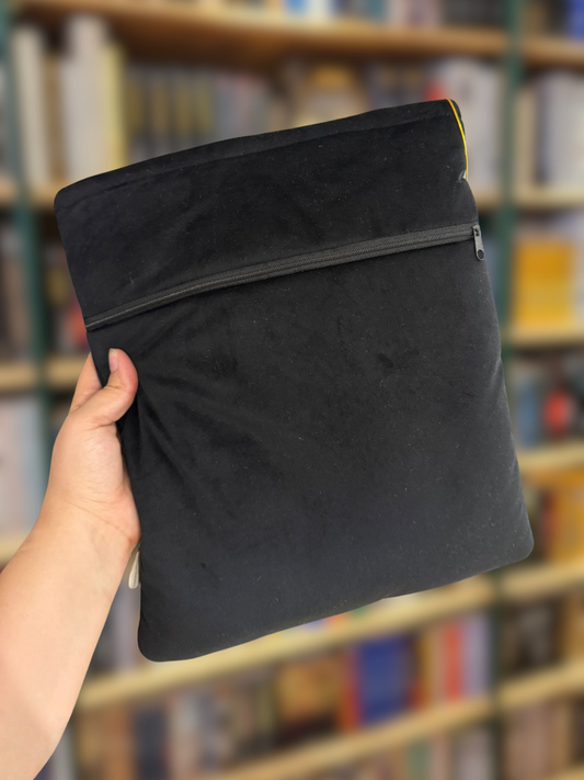 The Lore Keeper - Pochette XL